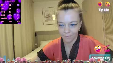 YanaSweetX online show from March 25, 6:44 pm