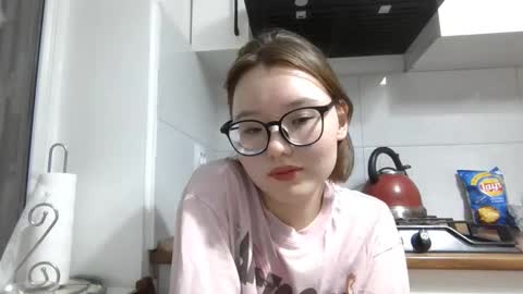 Lily online show from October 8, 4:22 pm