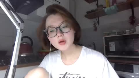 Lily online show from October 23, 6:03 pm