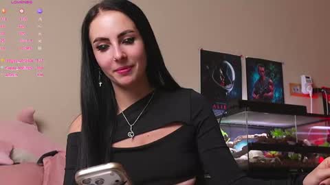 Yara online show from April 26, 1:42 pm