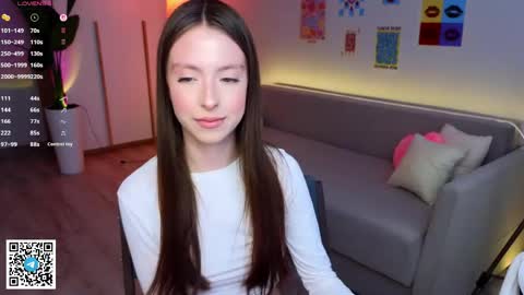 Yasmin online show from March 22, 9:26 am