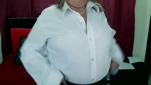 Snapshot of yayita_mature chatting on January 16, 1:04 pm yayita online show from January 16, 1:04 pm