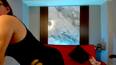 yelena03 online show from July 6, 10:45 pm