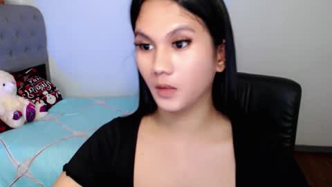 Snapshot of yen_bente chatting on September 23, 4:54 am Yen online show from September 23, 4:54 am