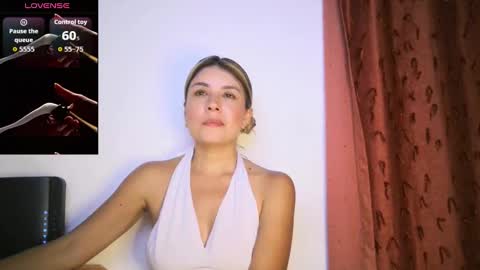 Snapshot of yessica_palmer chatting on September 24, 11:15 pm online show from September 24, 11:15 pm