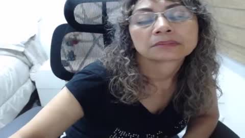 jessy online show from June 9, 3:06 am