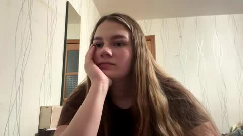 Eva online show from April 22, 6:38 pm