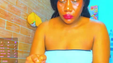 yonnsol_avril online show from April 27, 9:34 pm