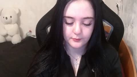 Snapshot of your_8a8y chatting on December 2, 12:50 pm your_8a8y online show from December 2, 12:50 pm