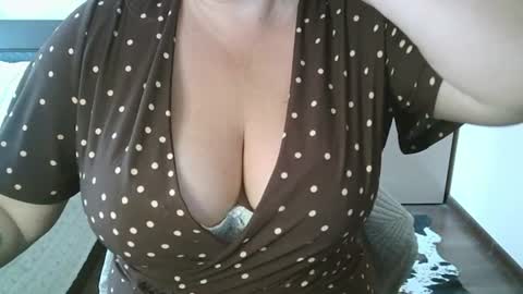 Maria Love online show from June 29, 8:32 am