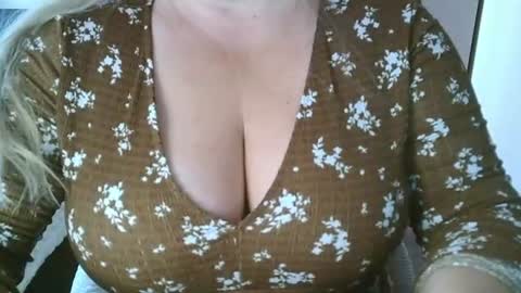 Maria Love online show from July 11, 7:08 am