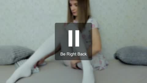 Lily online show from December 17, 5:29 am