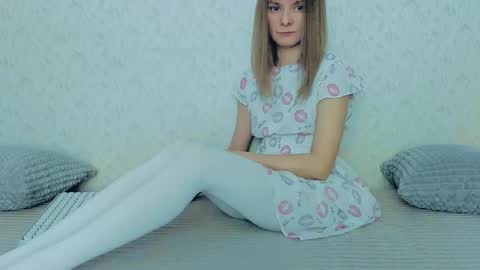 Lily online show from February 11, 5:26 am