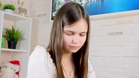 Julia Next stream  online show from January 9, 3:27 pm