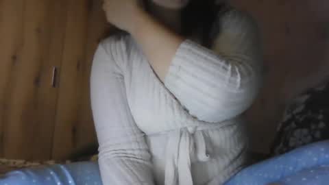 Snapshot of your_dream770 chatting on October 27, 7:08 pm your_dream770 online show from October 27, 7:08 pm