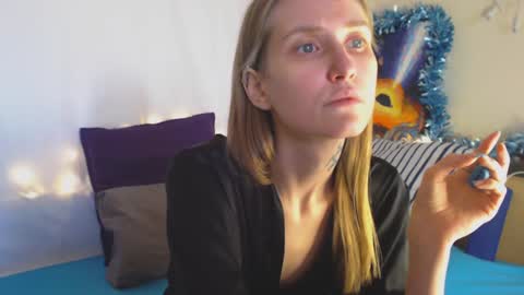 Snapshot of your_lionheart chatting on January 10, 7:57 am your_lionheart online show from January 10, 7:57 am