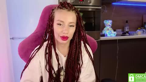 Alice  online show from April 28, 2:27 am