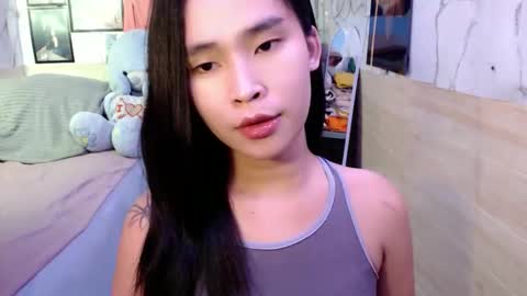 your_twinkletoes18 online show from May 1, 1:14 pm