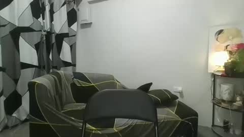 your_unmarriedwife online show from April 24, 7:11 am