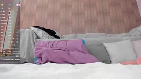 Mary online show from October 6, 11:27 am