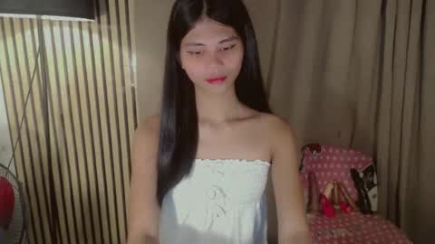 Vivian online show from February 25, 1:15 am