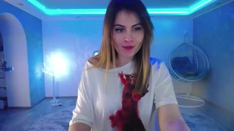 call meKira online show from January 6, 3:29 pm