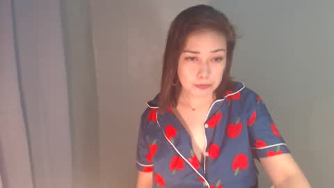 yourhotyash_ online show from May 13, 3:29 pm