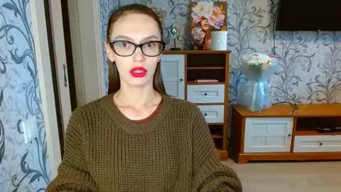 Snapshot of yourladysunshine chatting on October 7, 11:03 am Ksyusha online show from October 7, 11:03 am