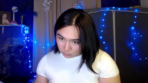 Snapshot of yourlegalbabyrian chatting on February 19, 7:05 pm LORI online show from February 19, 7:05 pm