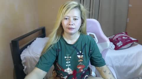 Glenda online show from June 10, 2:55 am