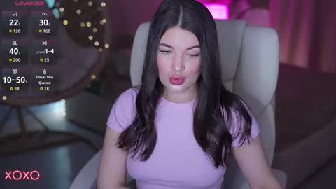 L O L A online show from March 8, 7:12 am