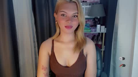 KYLIE MORE online show from April 9, 4:48 am