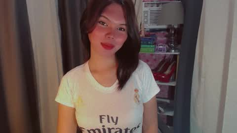 KYLIE MORE online show from February 28, 3:39 am