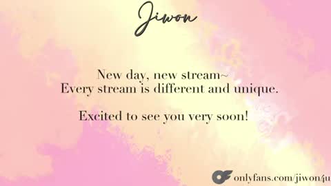 J i w o n   online show from June 26, 5:47 pm