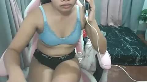 Belle online show from February 26, 6:01 am