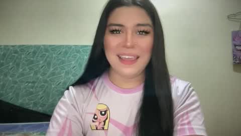 Yanahh online show from April 26, 7:00 pm