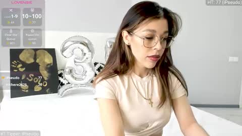 yoursoul_mila online show from March 6, 10:54 am