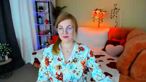 Alice online show from June 13, 12:02 pm