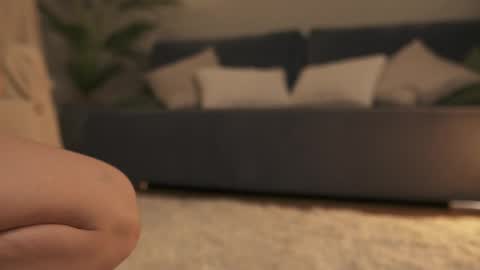 youur_sweetheart online show from April 24, 3:26 pm