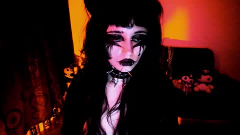 Yue Eclipsa online show from February 15, 7:51 am