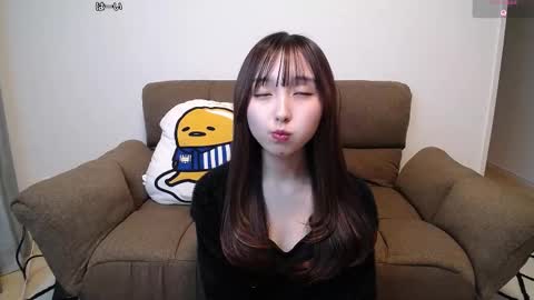 yui_x online show from February 25, 11:09 am