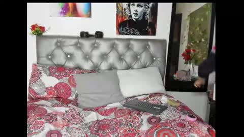 Snapshot of yukiodavis chatting on October 7, 1:43 am Yukio Davis  online show from October 7, 1:43 am