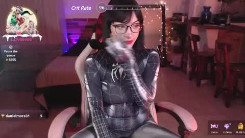 Snapshot of yukko_ chatting on December 18, 1:37 am YUKO online show from December 18, 1:37 am