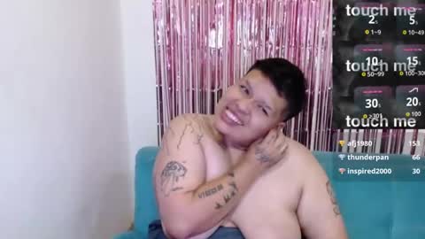 yul and val couple online show from March 9, 5:32 am