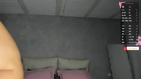 Yuliet online show from July 6, 3:56 am