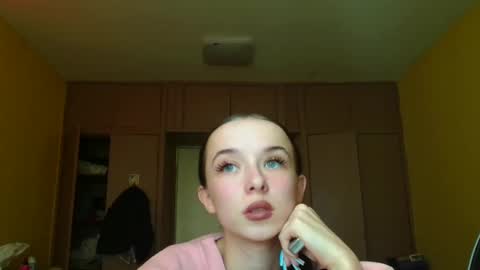 Yuliia online show from April 22, 2:58 pm