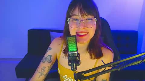 Yulienne online show from March 12, 1:30 am