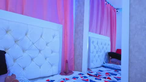 yulissa_girls online show from April 18, 1:02 pm