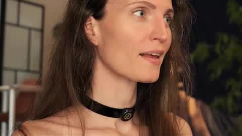 yulla dao online show from October 9, 4:55 pm