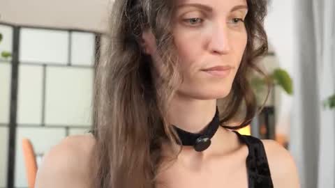 yulla dao online show from October 25, 4:03 pm